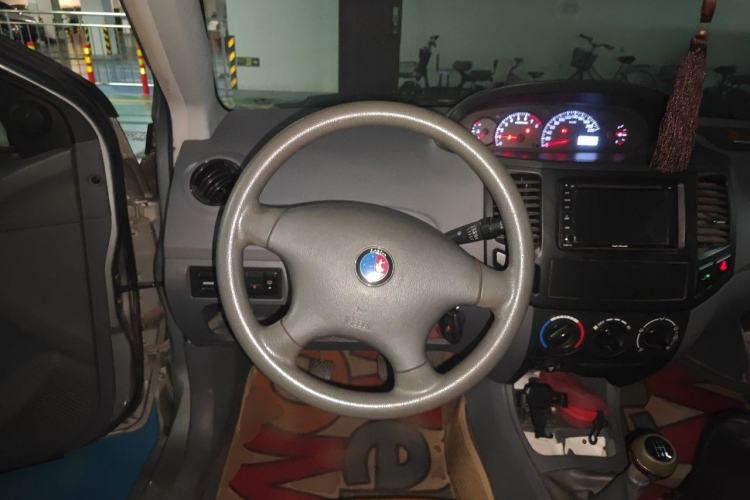 Used Geely Auto Diamond 2013 1.5L Manual Entry-Level Model Steering Wheel