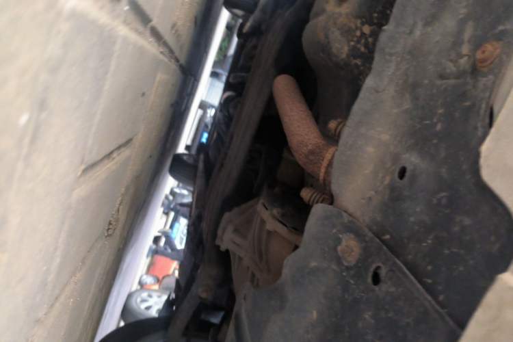 Used Geely Auto Diamond 2013 1.5L Manual Entry-Level Model Chassis Front