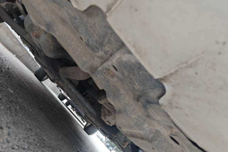 Used Geely Auto Diamond 2013 1.5L Manual Elite Model Chassis Front