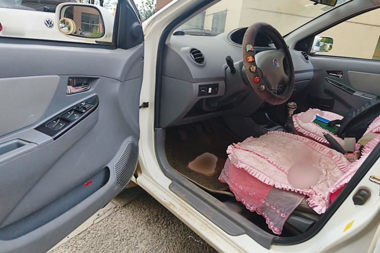 Used Geely Auto Diamond 2013 1.5L Manual Elite Model Driver Seat