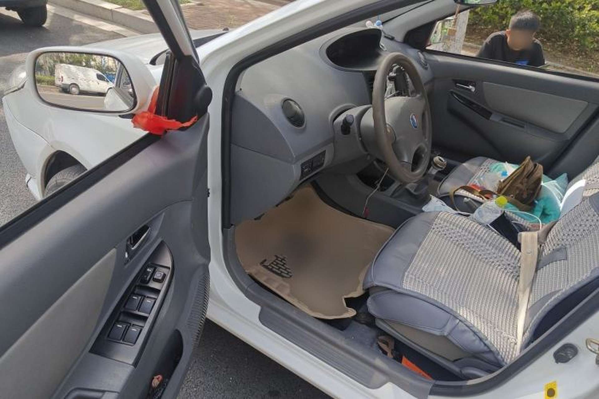Used Geely Auto Diamond 2013 1.5L Manual Entry-Level Model Driver Seat