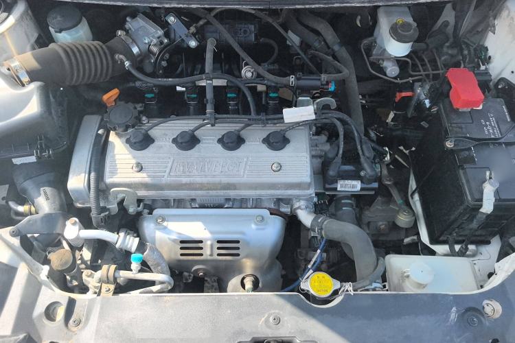 Used Geely Auto Diamond 2013 1.5L Manual Elite Model Engine Bay