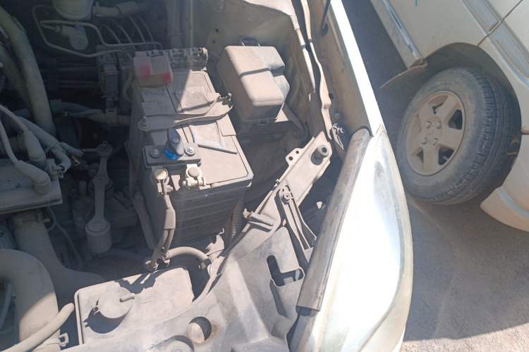 Used Geely Auto Diamond 2013 1.5L Manual Entry-Level Model Engine Bay Left