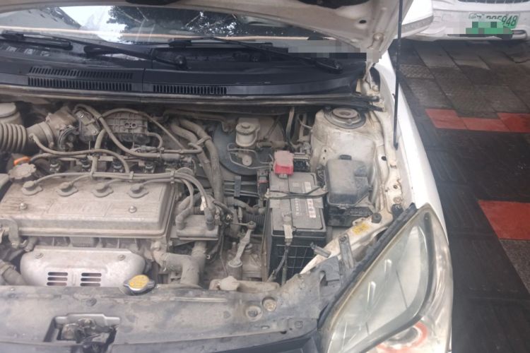 Used Geely Auto Diamond 2013 1.5L Manual Elite Model Engine Bay Left