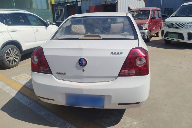 Used Geely Auto Diamond 2013 1.5L Manual Elite Model Exterior 4