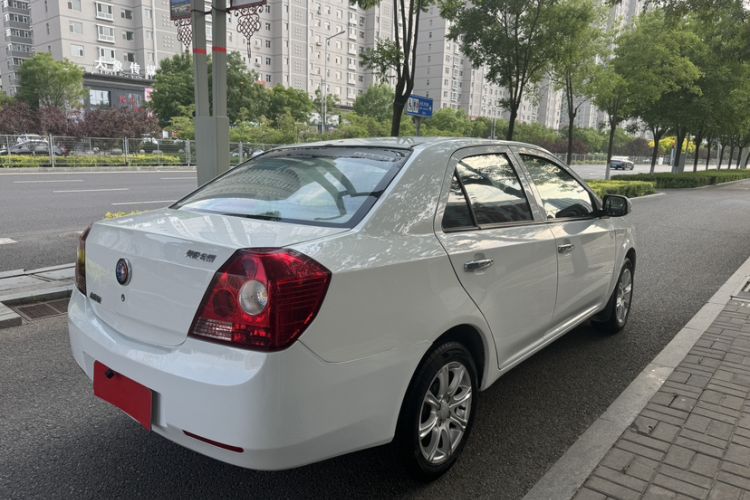 Used Geely Auto Diamond 2013 1.5L Manual Elite Model Exterior 5