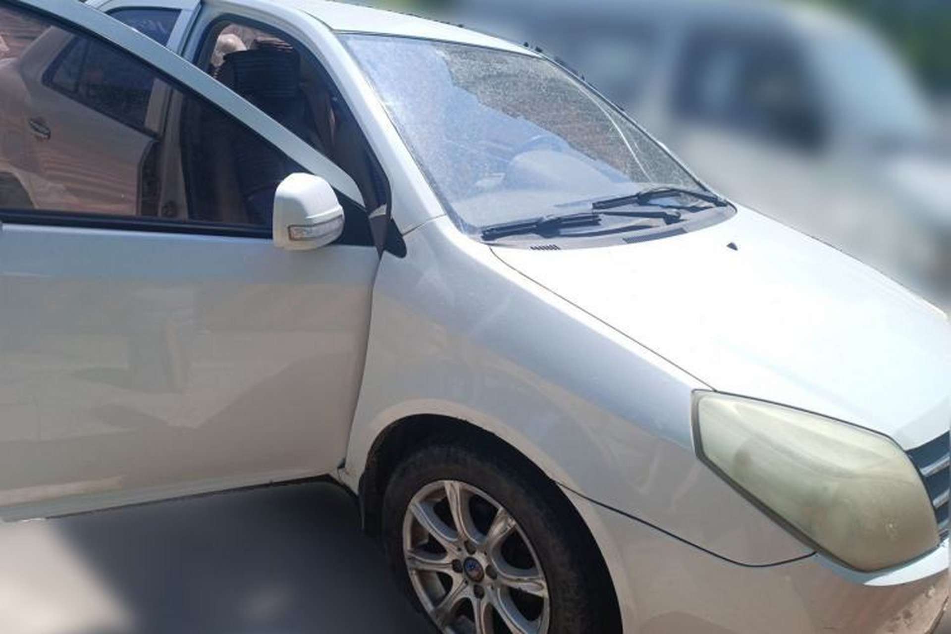 Used Geely Auto Diamond 2013 1.5L Manual Entry-Level Model Front Right 45 Deg