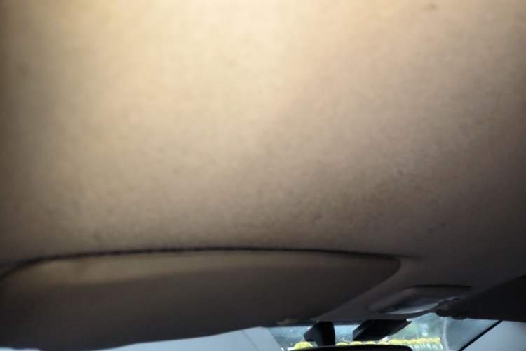 Used Geely Auto Diamond 2013 1.5L Manual Entry-Level Model Headliner