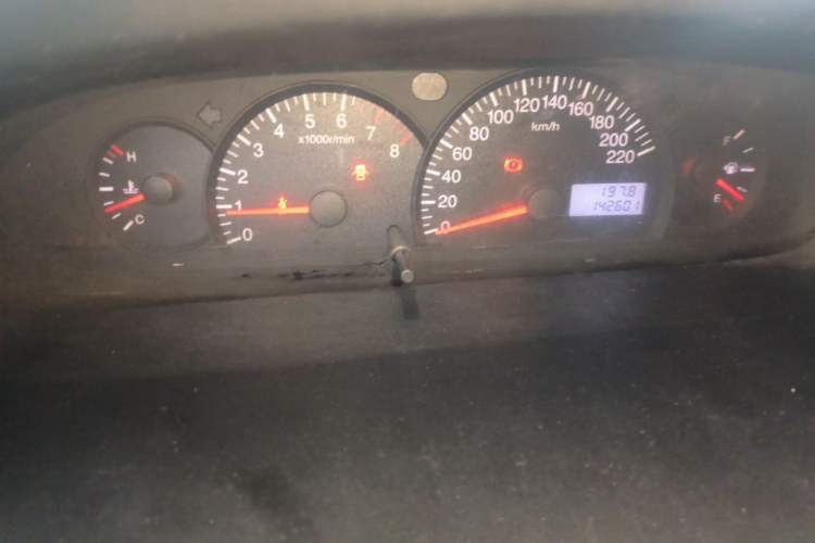 Used Geely Auto Diamond 2013 1.5L Manual Entry-Level Model Instrument Cluster