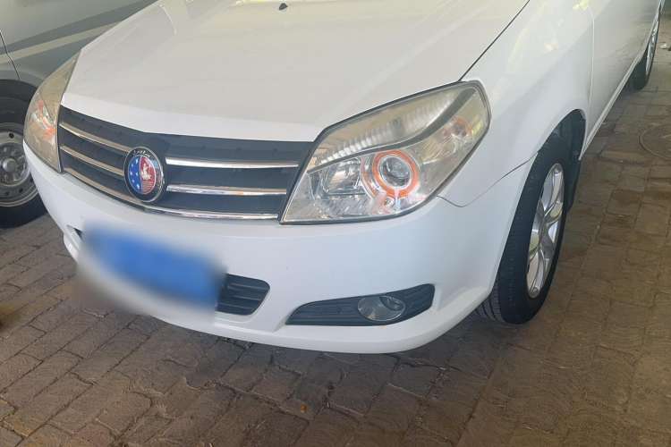 Used Geely Auto Diamond 2013 1.5L Manual Elite Model Left Front Headlight