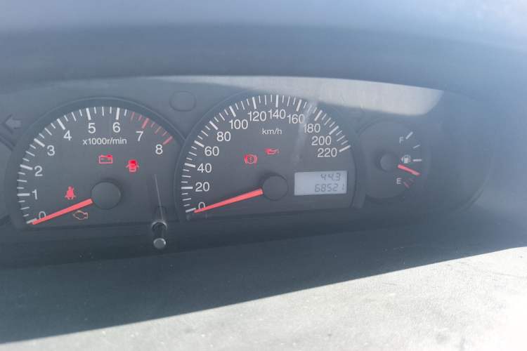 Used Geely Auto Diamond 2013 1.5L Manual Elite Model Odometer Close Up