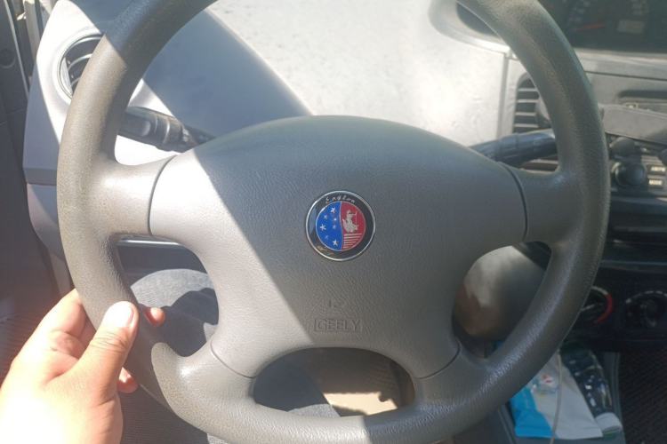 Used Geely Auto Diamond 2013 1.5L Manual Entry-Level Model Steering Wheel