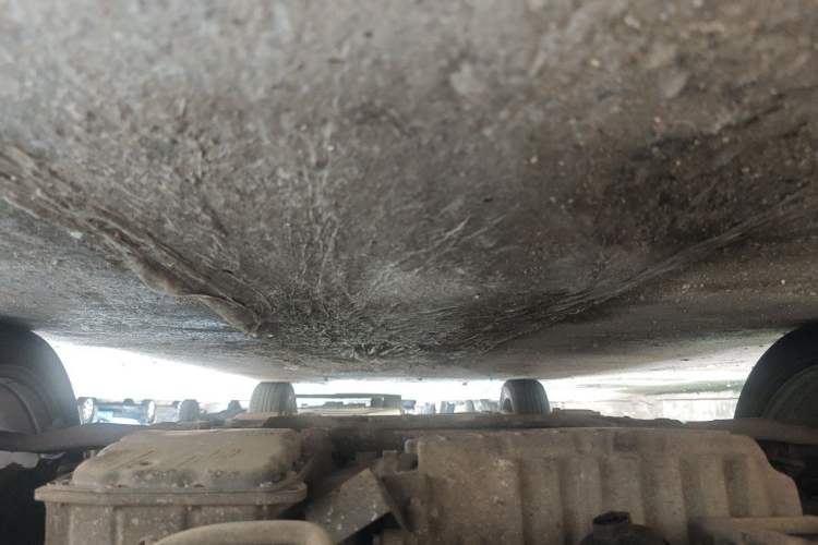 Used Geely Auto Diamond 2014 CROSS 1.5L Automatic Elite Model Chassis Front Right