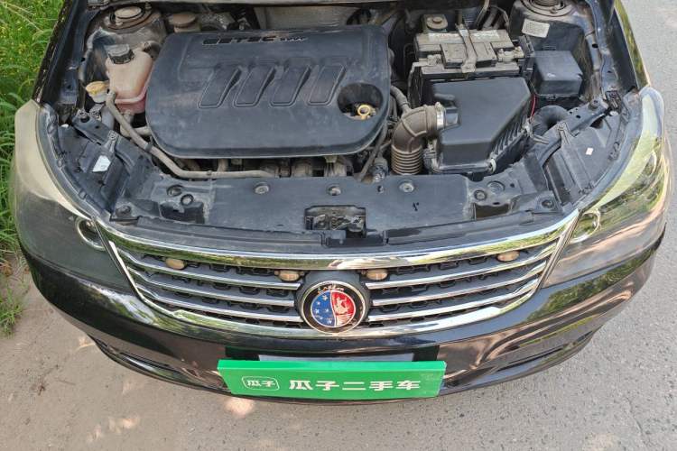 Used Geely Auto Diamond 2014 Sedan 1.5L Manual Entry-Level Model Engine Bay