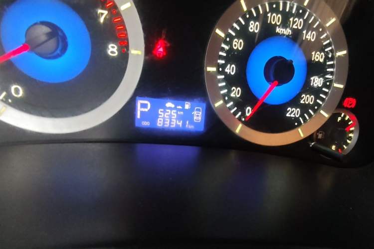 Used Geely Auto Diamond 2014 CROSS 1.5L Automatic Elite Model Odometer Close Up