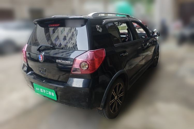Used Geely Auto Diamond 2014 CROSS 1.5L Automatic Elite Model Rear Right 45 Deg