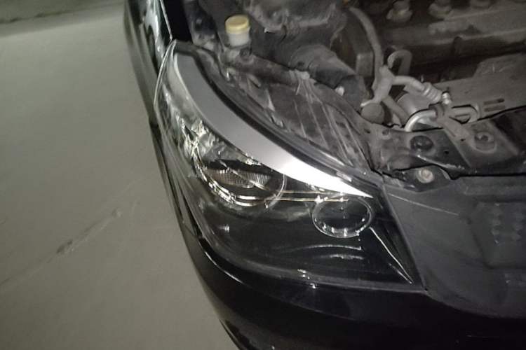 Used Geely Auto Diamond 2014 Sedan 1.5L Manual Elite Model Right Front Headlight