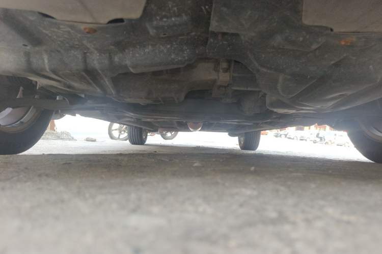 Used Geely Auto Diamond 2014 Sedan 1.5L Automatic Elite Model Chassis Front