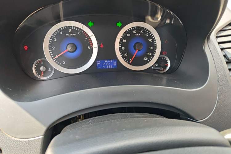 Used Geely Auto Diamond 2014 Sedan 1.5L Automatic Elite Model Odometer Close Up