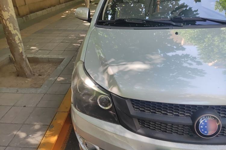 Used Geely Auto Diamond 2014 Sedan 1.5L Manual Entry-Level Model Right Front Headlight