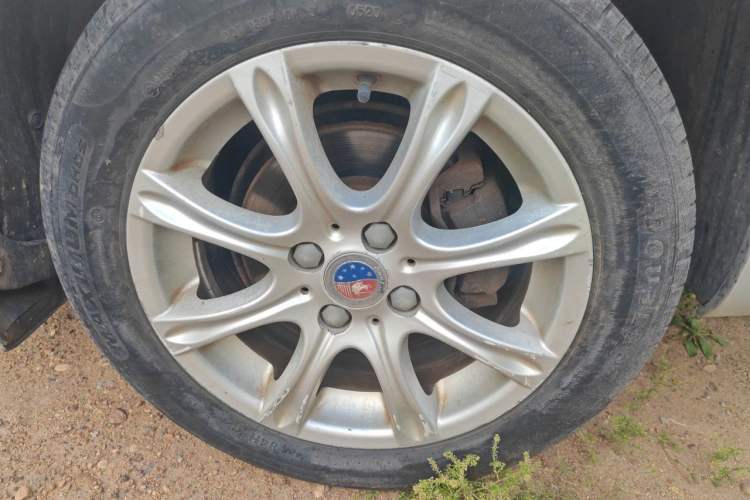 Used Geely Auto Diamond 2014 Sedan 1.5L Manual Entry-Level Model Right Front Wheel Hub
