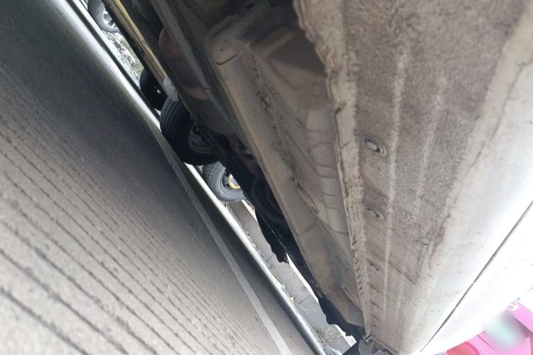 Used Geely Auto Diamond 2014 Sedan 1.5L Manual Entry-Level Model Chassis Rear Right