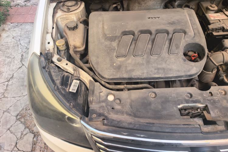Used Geely Auto Diamond 2014 Sedan 1.5L Manual Luxury Model Engine Bay Right