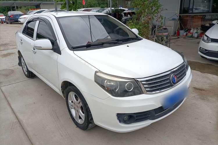 Used Geely Auto Diamond 2014 Sedan 1.5L Manual Entry-Level Model Front Right 45 Deg