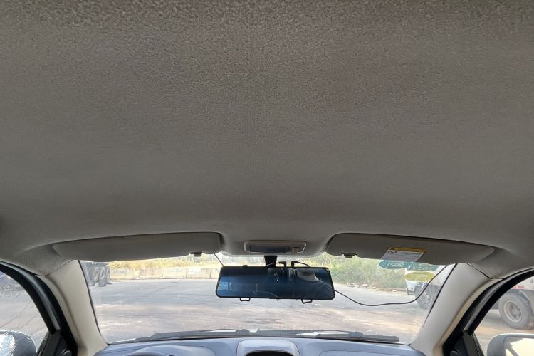 Used Geely Auto Diamond 2014 Sedan 1.5L Automatic Elite Model Headliner