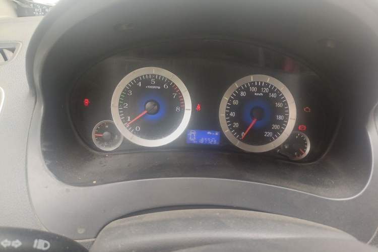 Used Geely Auto Diamond 2014 CROSS 1.5L Manual Entry-Level Model Instrument Cluster