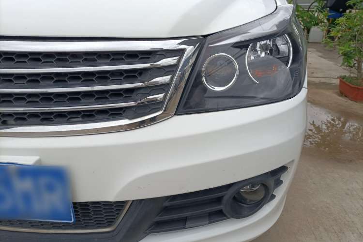 Used Geely Auto Diamond 2014 Sedan 1.5L Manual Entry-Level Model Left Front Headlight