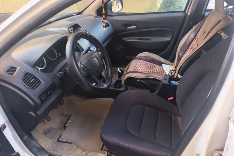 Used Geely Auto Diamond 2014 Sedan 1.5L Manual Luxury Model Left Front Seat