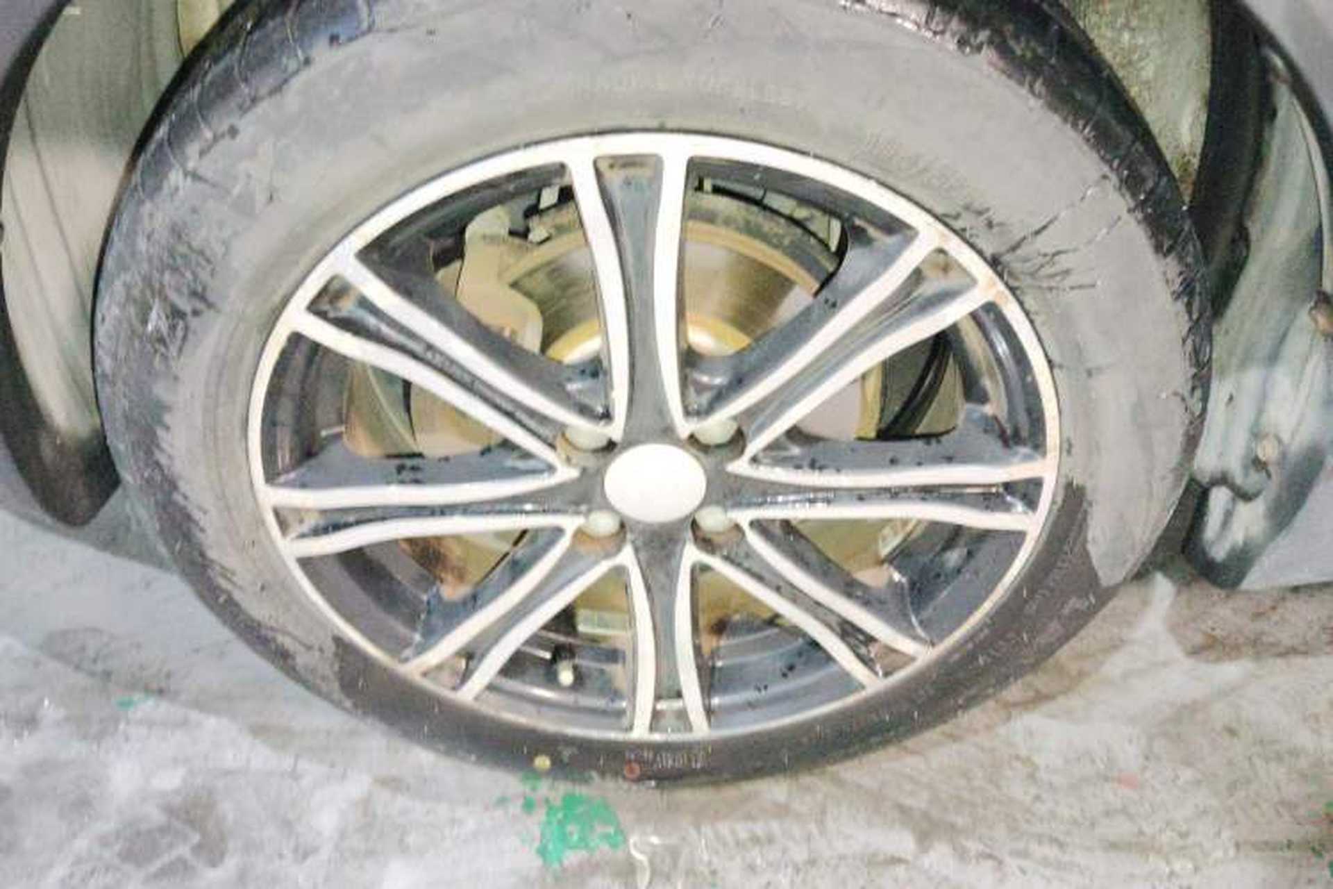 Used Geely Auto Diamond 2014 CROSS 1.5L Manual Entry-Level Model Left Front Wheel Hub
