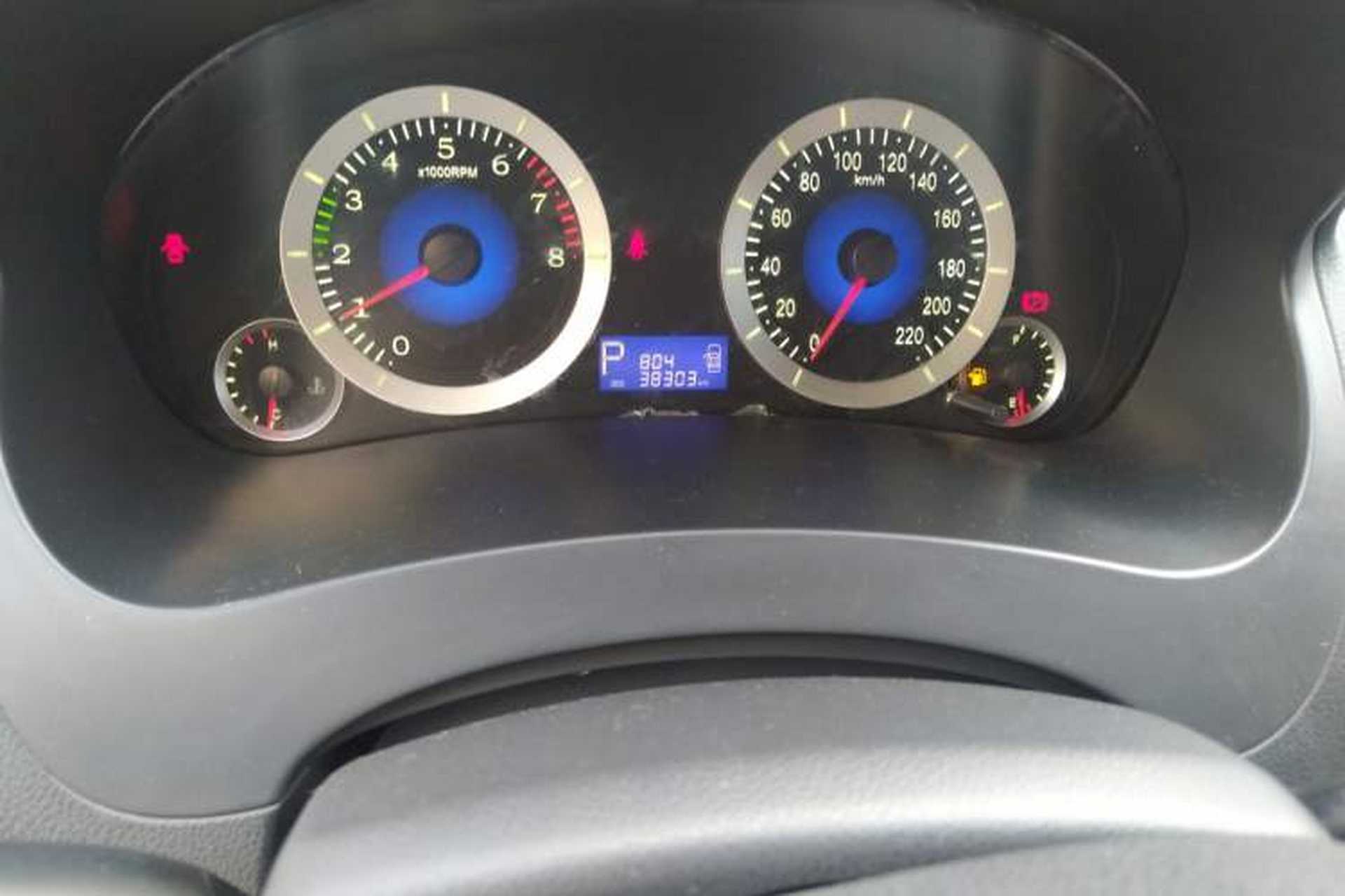 Used Geely Auto Diamond 2014 Sedan 1.5L Automatic Elite Model Odometer Close Up