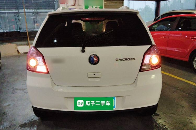 Used Geely Auto Diamond 2014 CROSS 1.5L Manual Entry-Level Model Rear