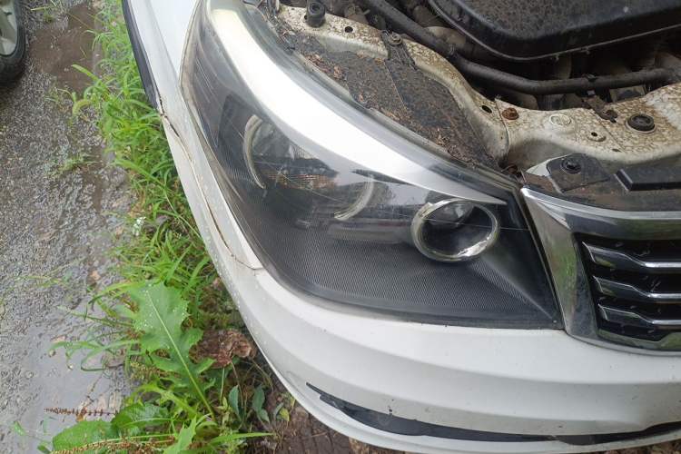Used Geely Auto Diamond 2014 CROSS 1.5L Manual Entry-Level Model Right Front Headlight
