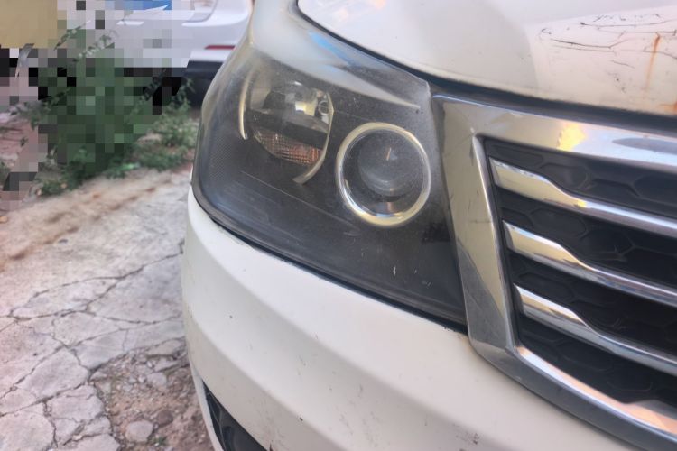 Used Geely Auto Diamond 2014 Sedan 1.5L Manual Luxury Model Right Front Headlight