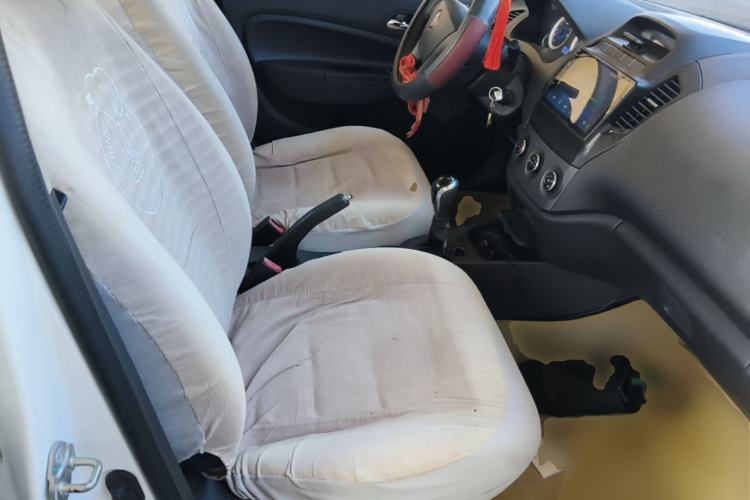 Used Geely Auto Diamond 2014 Sedan 1.5L Manual Entry-Level Model Right Front Seat