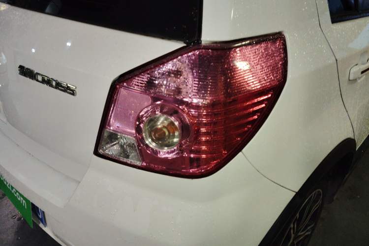 Used Geely Auto Diamond 2014 CROSS 1.5L Manual Entry-Level Model Right Rear Taillight