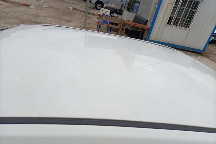 Used Geely Auto Diamond 2014 Sedan 1.5L Manual Entry-Level Model Roof