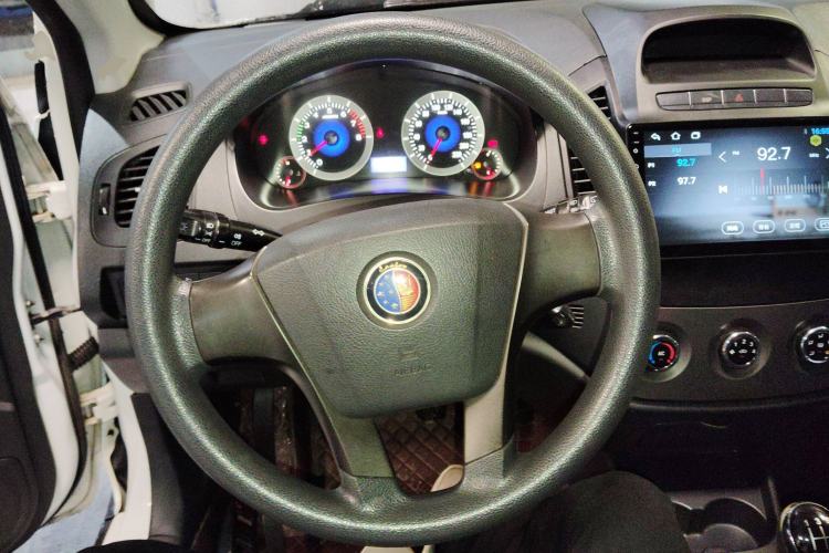 Used Geely Auto Diamond 2014 CROSS 1.5L Manual Entry-Level Model Steering Wheel