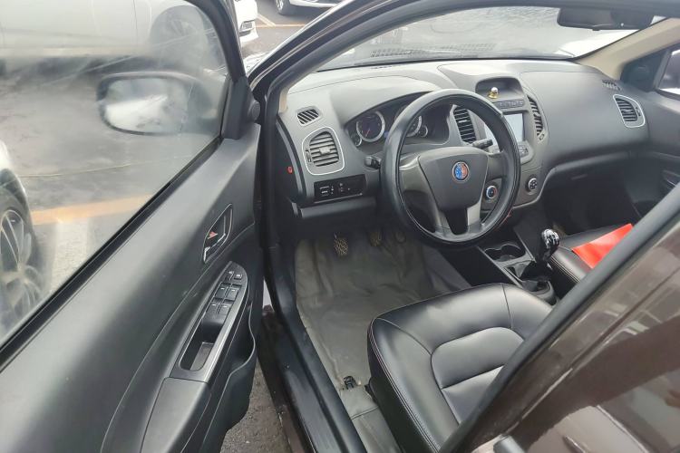 Used Geely Auto Diamond 2015 Sedan 1.5L Manual SuperDeluxe Model Interior 2