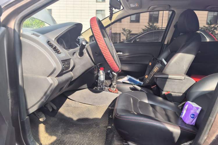 Used Geely Auto Diamond 2015 Sedan 1.5L Manual SuperDeluxe Model Left Front Seat