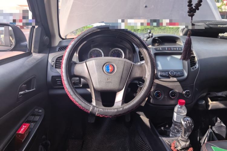 Used Geely Auto Diamond 2015 Sedan 1.5L Manual SuperDeluxe Model Steering Wheel
