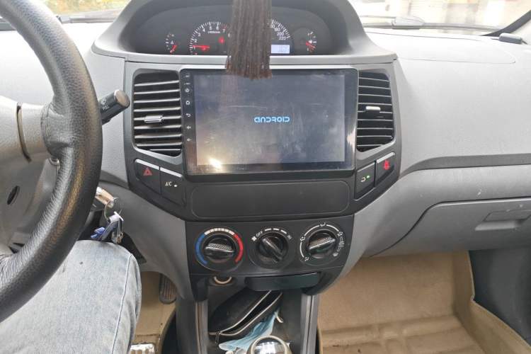 Used Geely Auto Diamond 2015 Sedan 1.5L Manual SuperDeluxe Model Audio And AC Panel