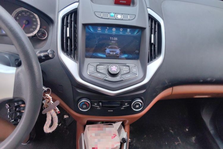 Used Geely Auto Diamond 2015 Sedan 1.5L Manual SuperDeluxe Model Audio And AC Panel