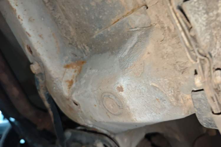 Used Geely Auto Diamond 2015 Sedan 1.5L Manual SuperDeluxe Model Chassis Front Right