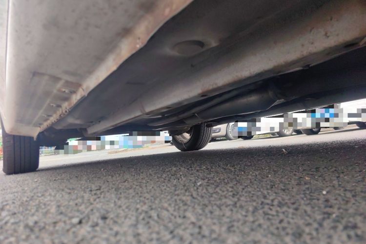 Used Geely Auto Diamond 2015 Sedan 1.5L Manual SuperDeluxe Model Chassis Front Right