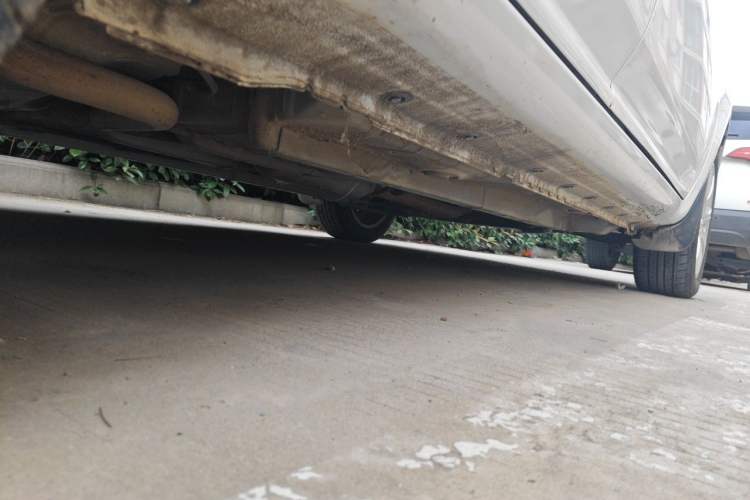 Used Geely Auto Diamond 2015 Sedan 1.5L Manual SuperDeluxe Model Chassis Rear Right