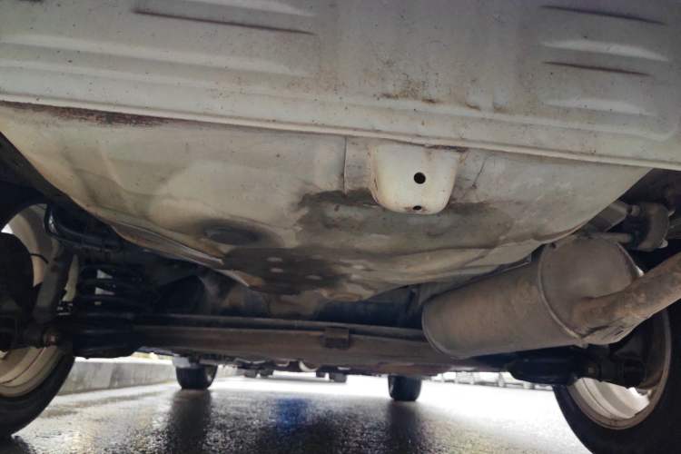 Used Geely Auto Diamond 2015 Sedan 1.5L Manual SuperDeluxe Model Chassis Rear